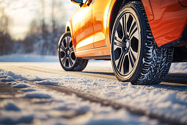 6 Tips for Driving in the Snow | Foreign Auto Services Inc.