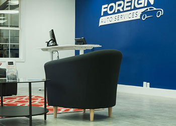 Waiting room - Foreign Auto Services Inc.